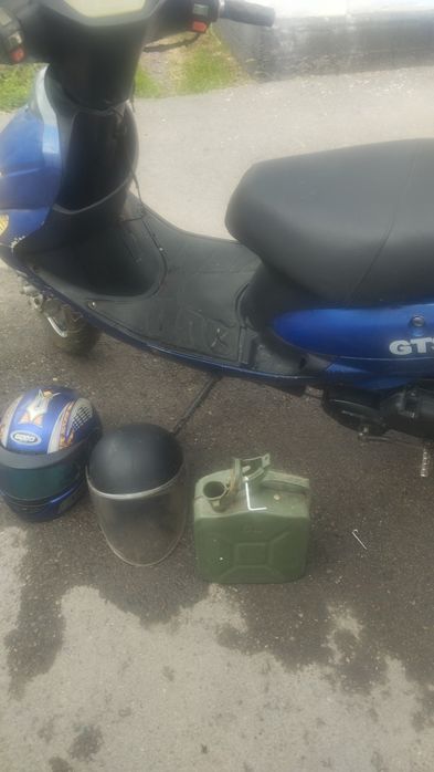 Срочно прдаю скутер Педа
