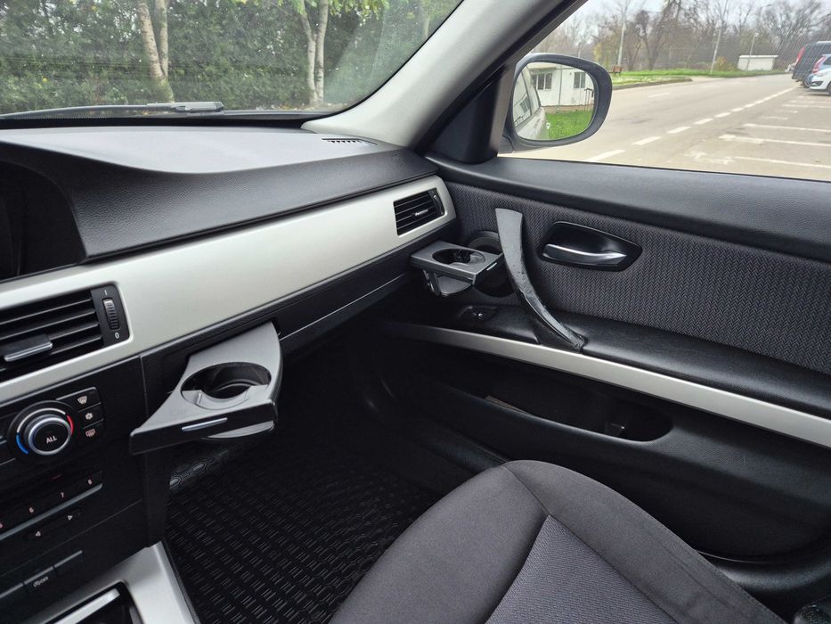 Bmw seria 3 2011