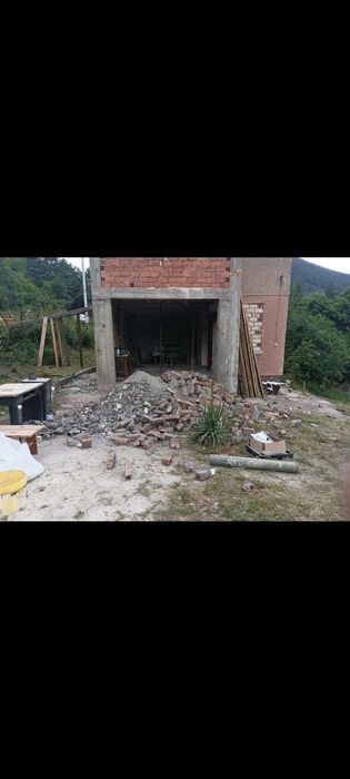 Транспорт и Хамалски усуги