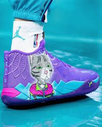 Баскетбольные кроссовки ламело болл размер 45