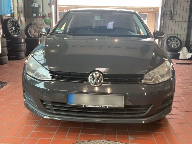 Volkswagen Golf VII 2.0 TDI Comfortline BlueMotion Tech 2013