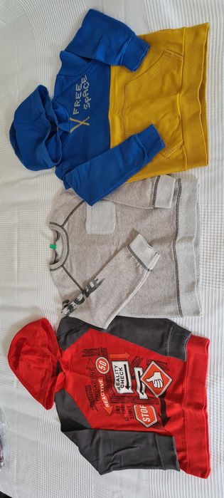 Детски блузки с дълъг ръкав, жилетки, ризи и поло