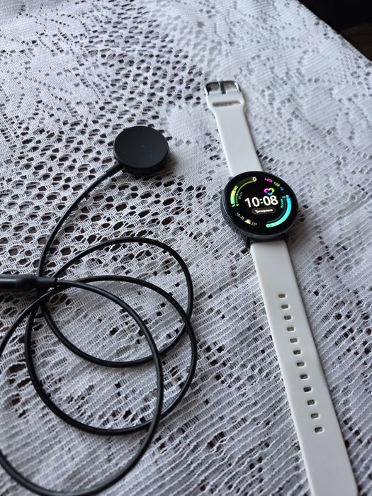 Часы Samsung active 2