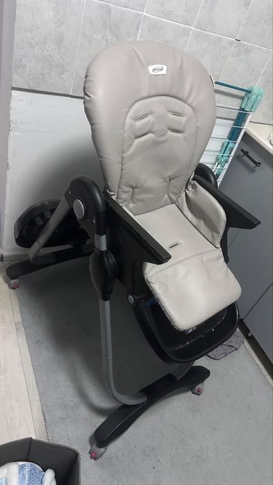 Продам стульчик для кормление