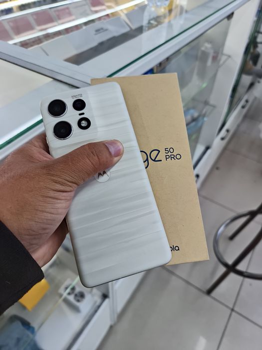 Moto edge 50 Pro 5 G 12/512