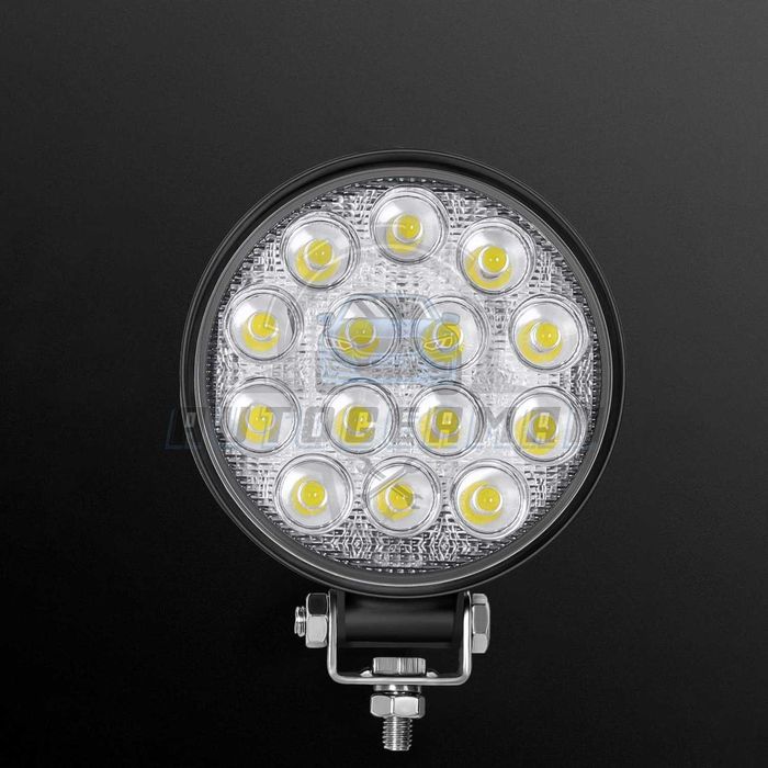 ЛЕД Прожектори 42W за off-road 4х4 атв SUV сафари джипове  мотоциклети