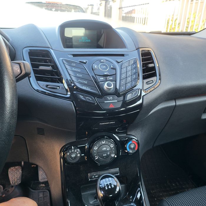 FORD Fiesta 2015 — imagine 5