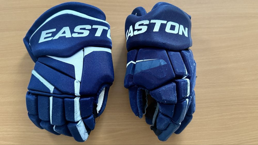 Продам хоккейную форму