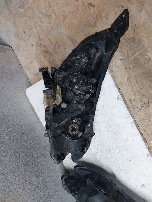 faruri far stanga dreapta honda crv facelift 2015 2019 mk4 led xenon