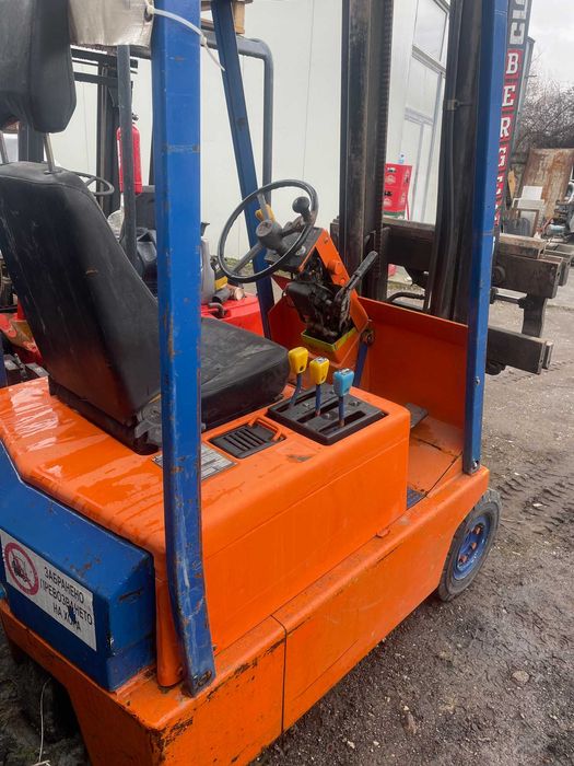 Екектрокар кларк цял или на части