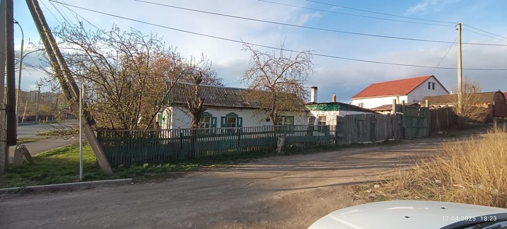 Продам часть дома в центре 3 соток