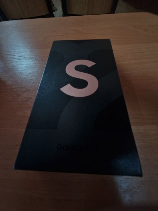 Samsung s22 прадаю