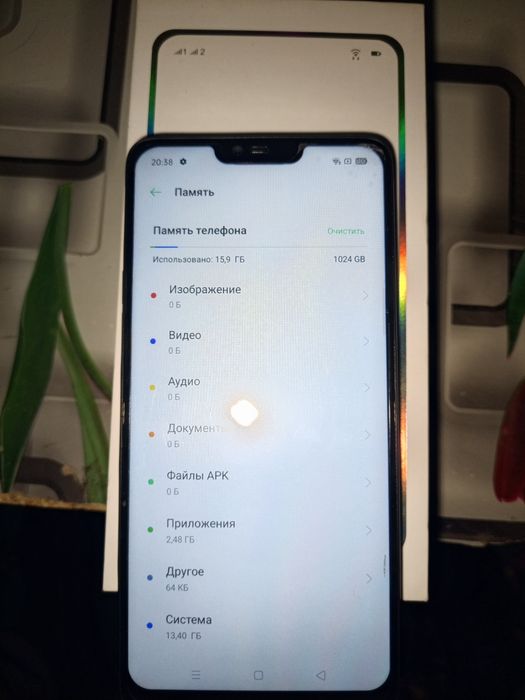 Продам смартфон SPARK 40 PRO      новый