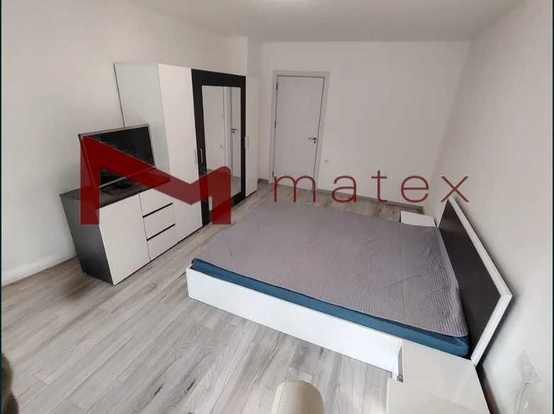 Продава се Четиристаен апартамент в Варна, Левски - 82 кв.м за 1365 €/кв.м - Снимка #1