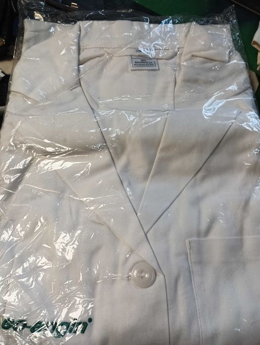 Работни престилки синьо и бяло