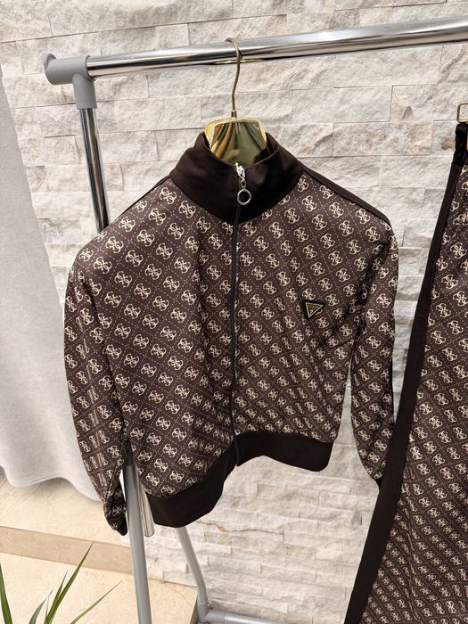 Compleu guess dama calitate premium