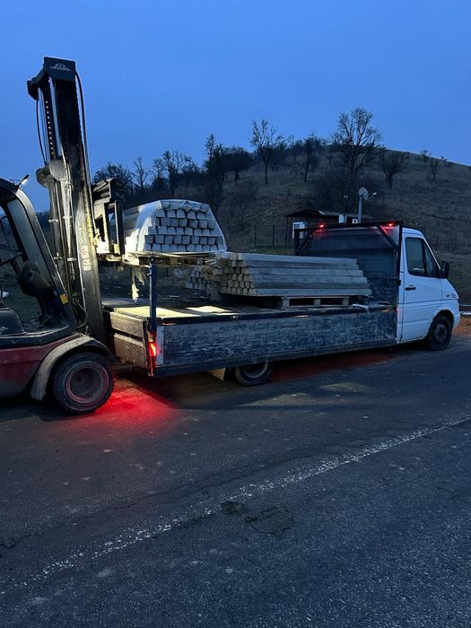 Stalpi din beton /spalieri /stalpi gard