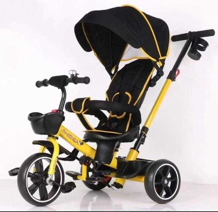Трехколесный велосипед желтый
