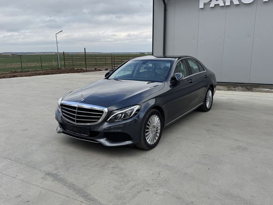 Mercedes 2015 Automat/Faruri Ils/camera/navi/piele/rate/garantie