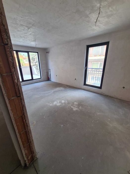 ДВУСТАЕН апартамент в ЛУКСОЗНА СГРАДА в кв. Училищни, гр. Хасково