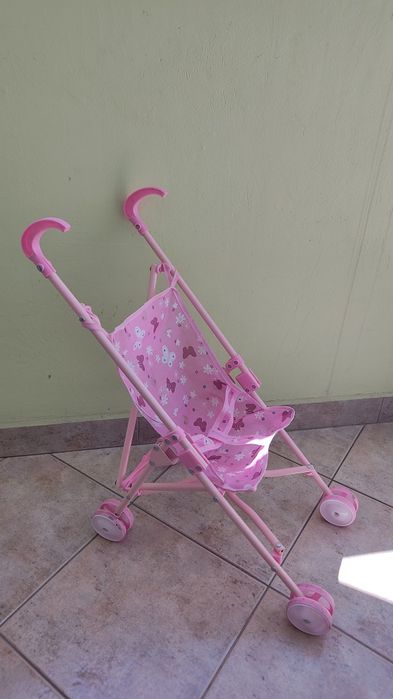 Бебешка количка играчка.