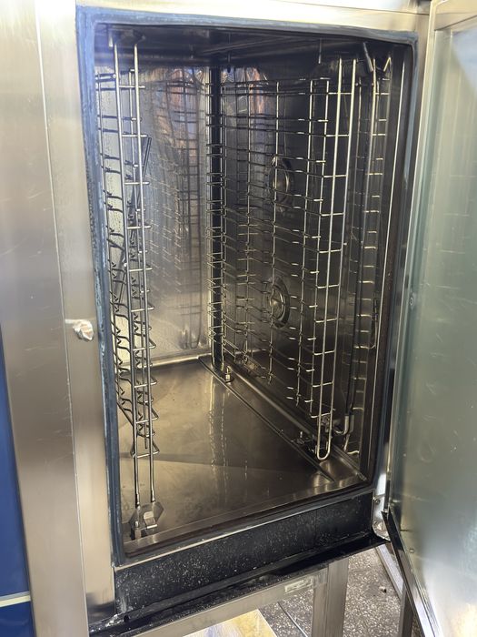 Професионален Газов Конвектомат Electrolux air-o-steam 10x GN 1/1 на Стойка
