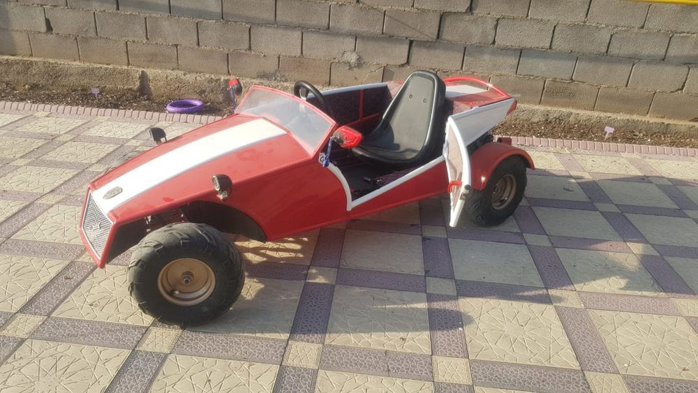 Детская  электрическая  машинка