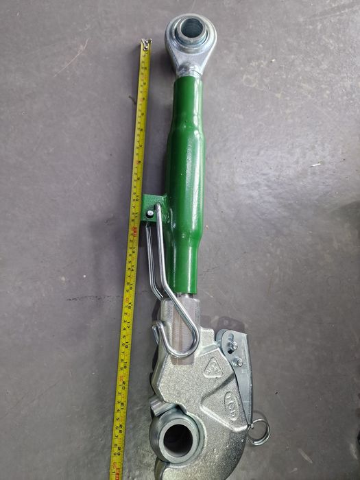 Tirant central tractor john deere catg 3 preț 950 lei se poate trimite