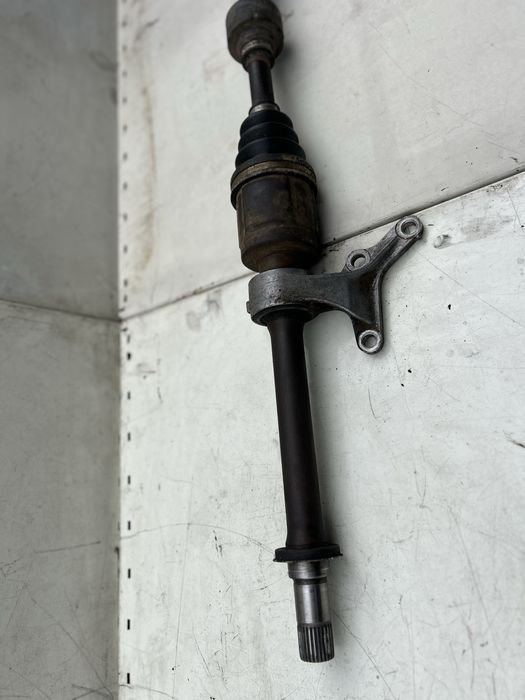 Лява полуоска за хонда ХР-В Honda HR-V 1,6 105ks