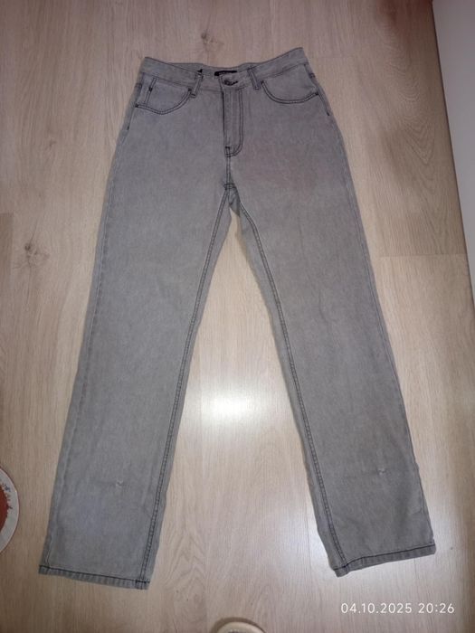 Сиви дънки от Shein и от Pause