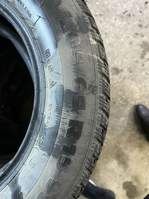 Продам комплект шин с камерами