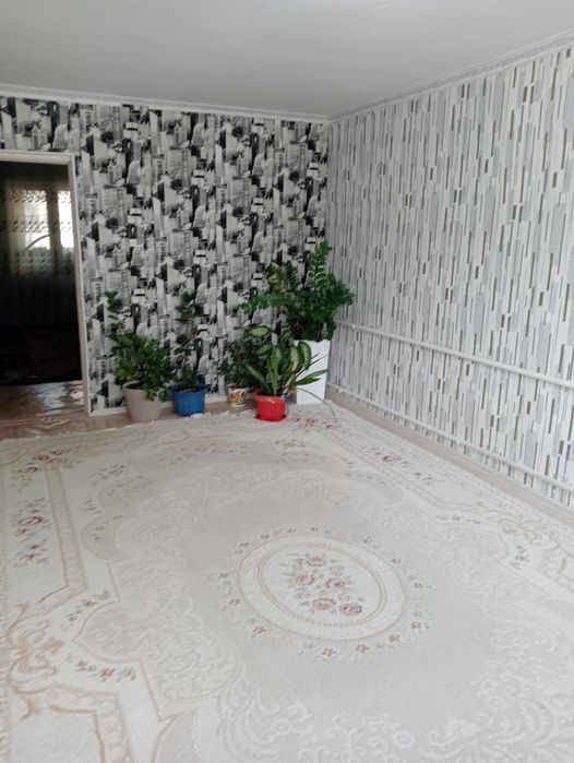 3 мкр. 3 этаж. 3 комн.