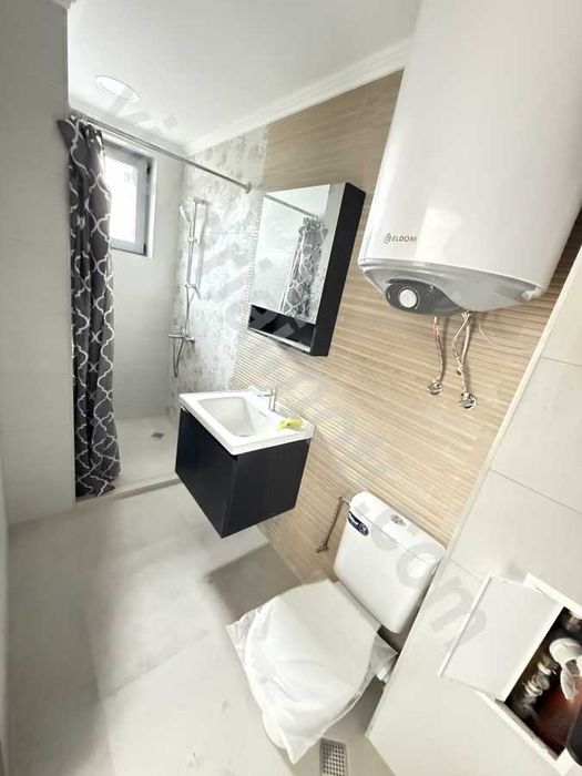 Продава се Двустаен апартамент в Велико Търново, Център - 64 кв.м за 1641 €/кв.м - Снимка #3