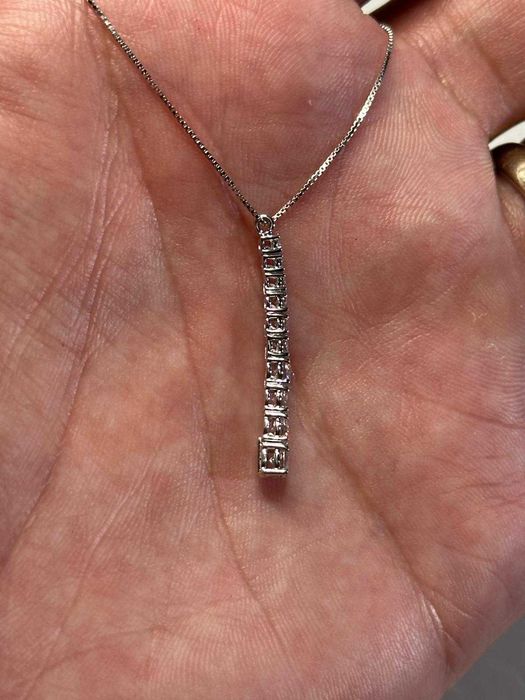 LANT + PANDANTIV AUR alb 18K + 10 Diamante = 0.72CT - VS1 - G - Deosebit !