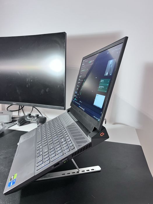 Dell G15 5530 – Laptop Gaming