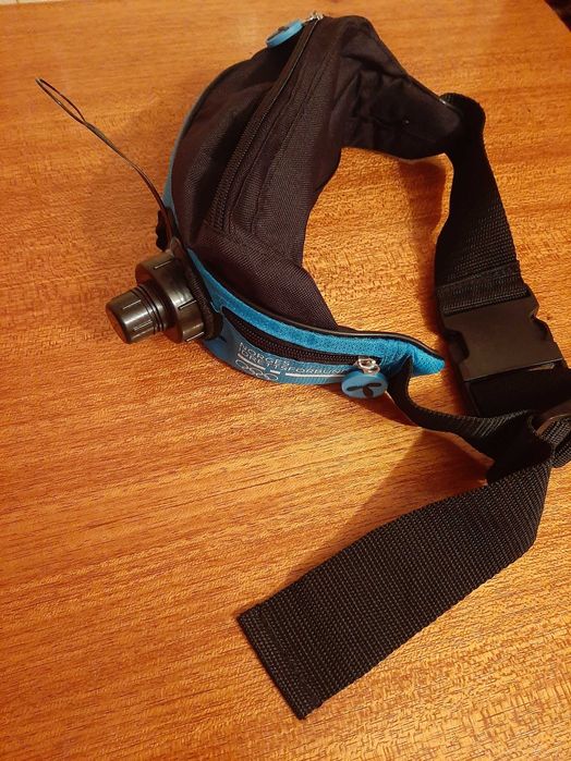 Borsetă cu termos inclus nou