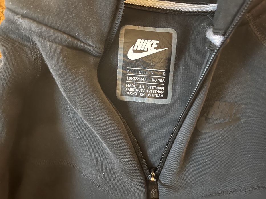Nike Tech Fleece детски анораци