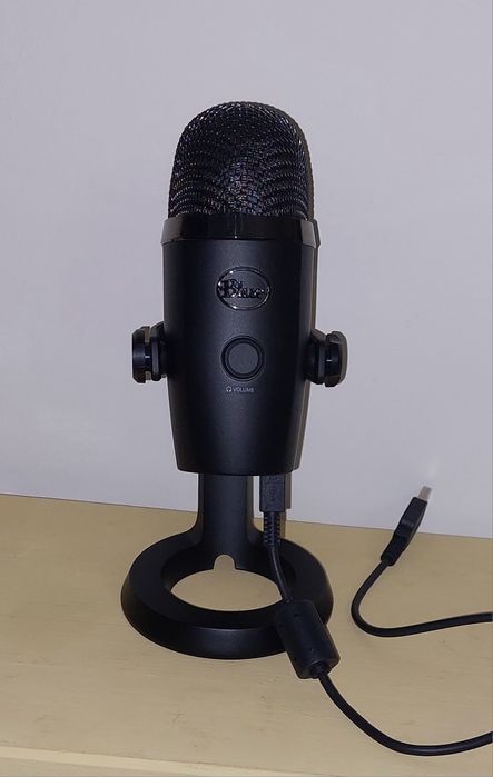 Microfon profesional Blue Yeti Nano