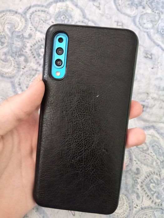 Самсунг A50 только шетпе!