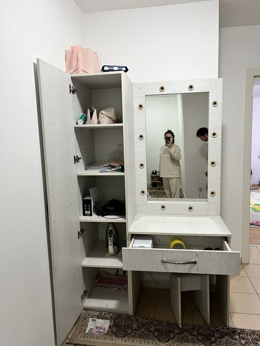 Спальный гарнитур