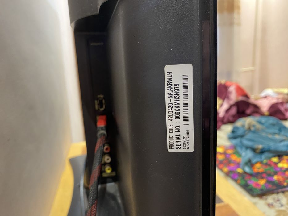 Televizor LG 42 talik