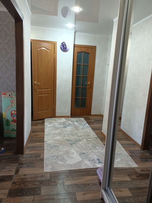 Продам трехкомнатную квартиру