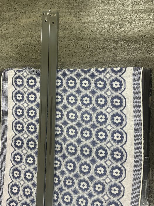 Продавам НОВА кухненска маса/ трапезна маса/ маса за хранене