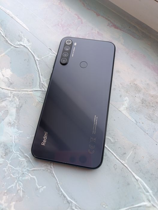 Продам телефон Redmi