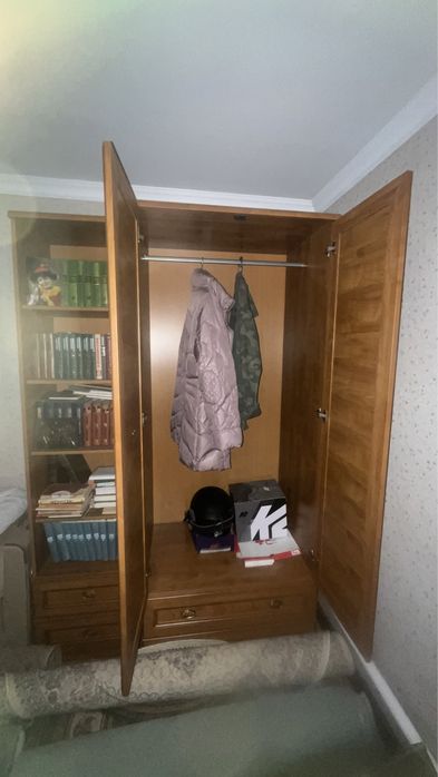 Продам шкаф