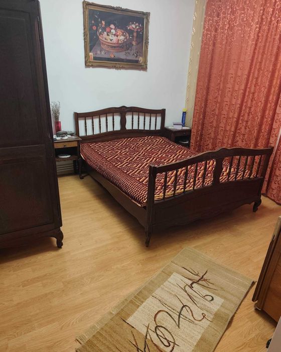 Apartament de vanzare - 2 camere (decomandat)