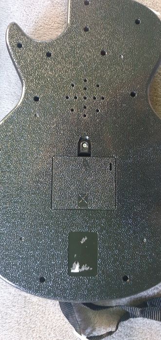 Електрическа детска рок китара с батерии