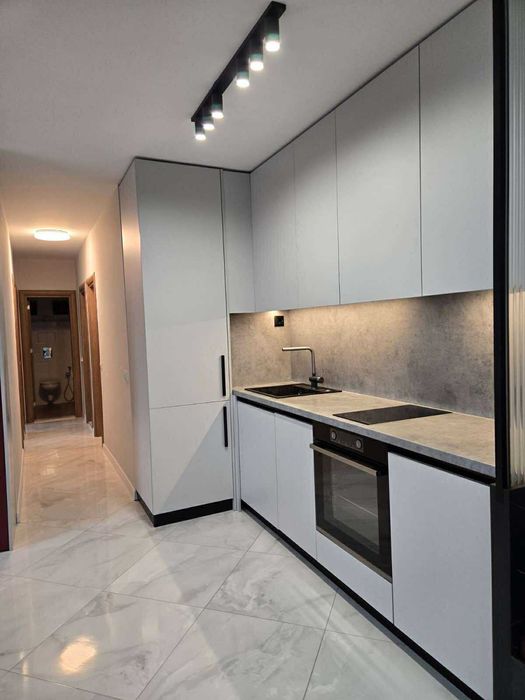 Дава се под наем Тристаен апартамент в София, Зона Б-18 - 100 кв.м за 900 € - Снимка #4