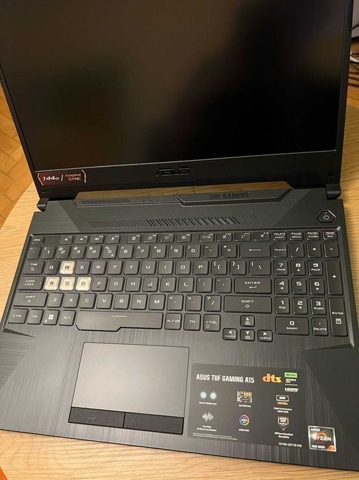 ПРОДАВАМ геймърски Asus TUF A15 FA506NFR