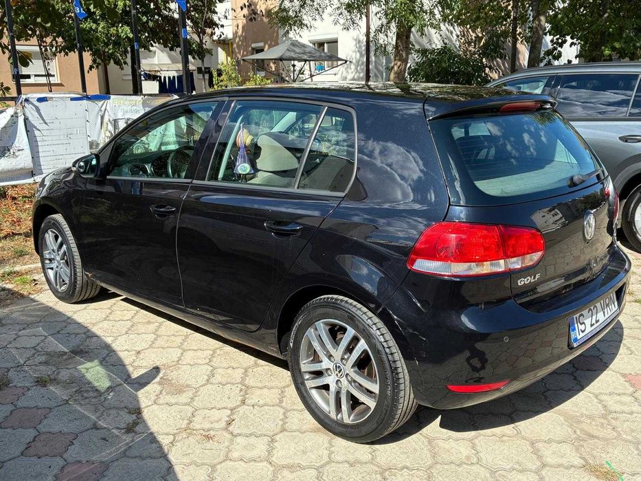 Vând volkswagen golf 2009